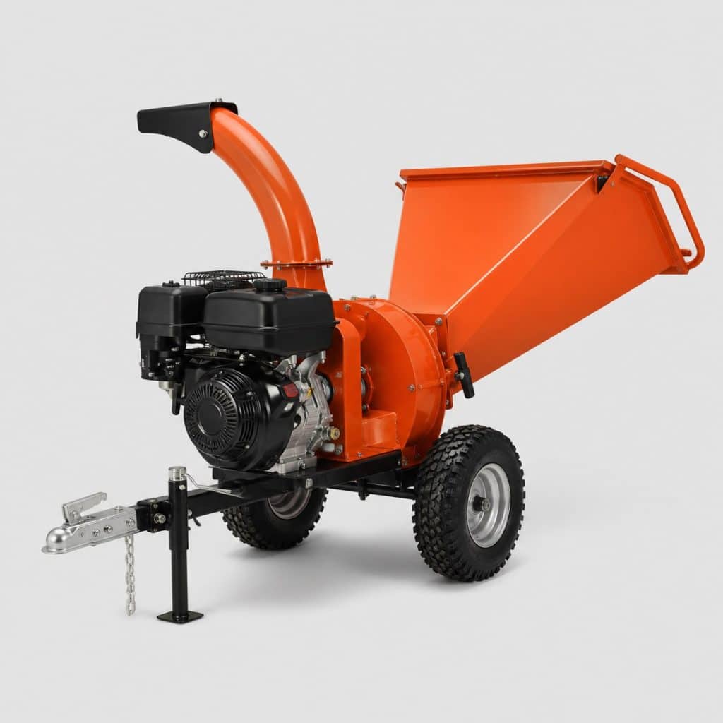 Broyeur de branches professionnel 15 CV sur châssis robuste