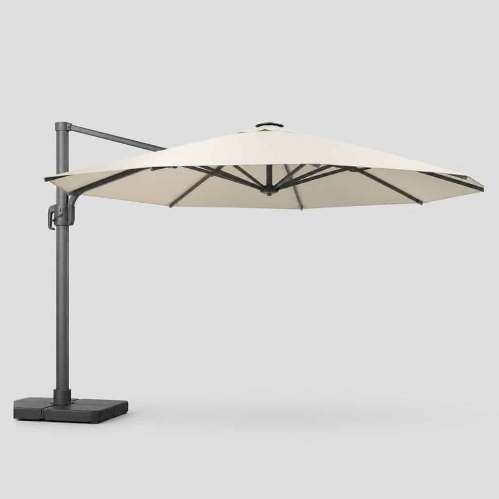 Grand parasol déporté rond 3,5 m sur mât épais